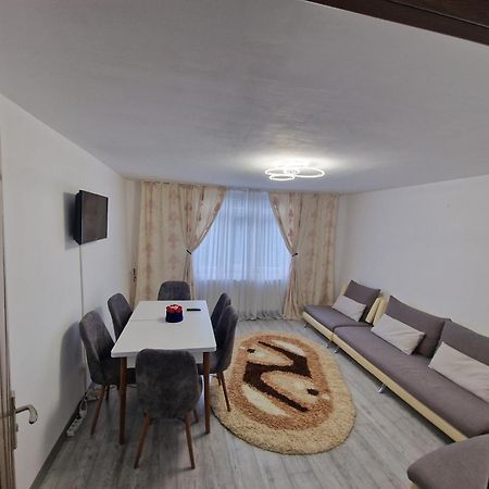 Special Apartment Nadeva Suceava Eksteriør billede