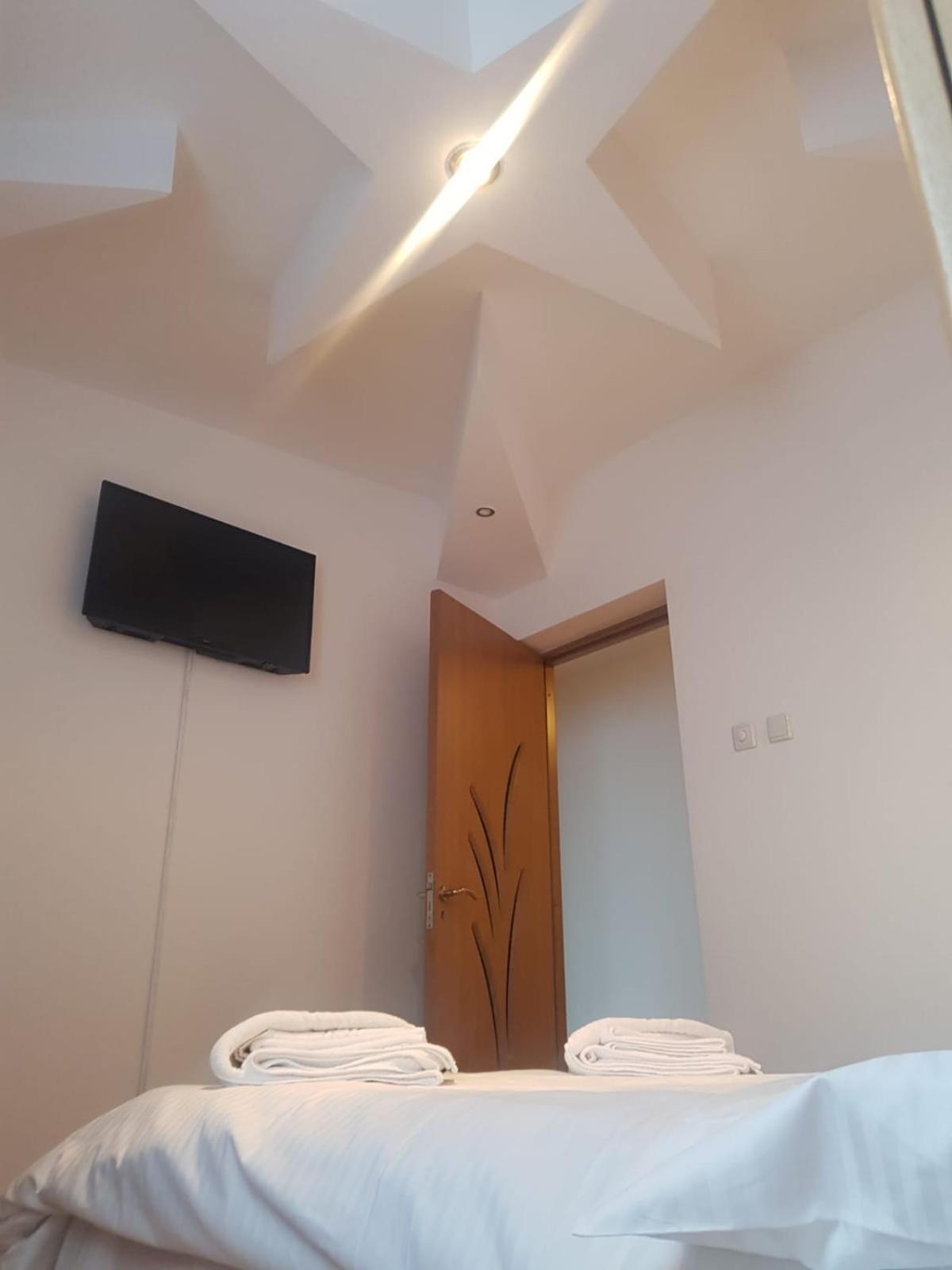 Special Apartment Nadeva Suceava Eksteriør billede