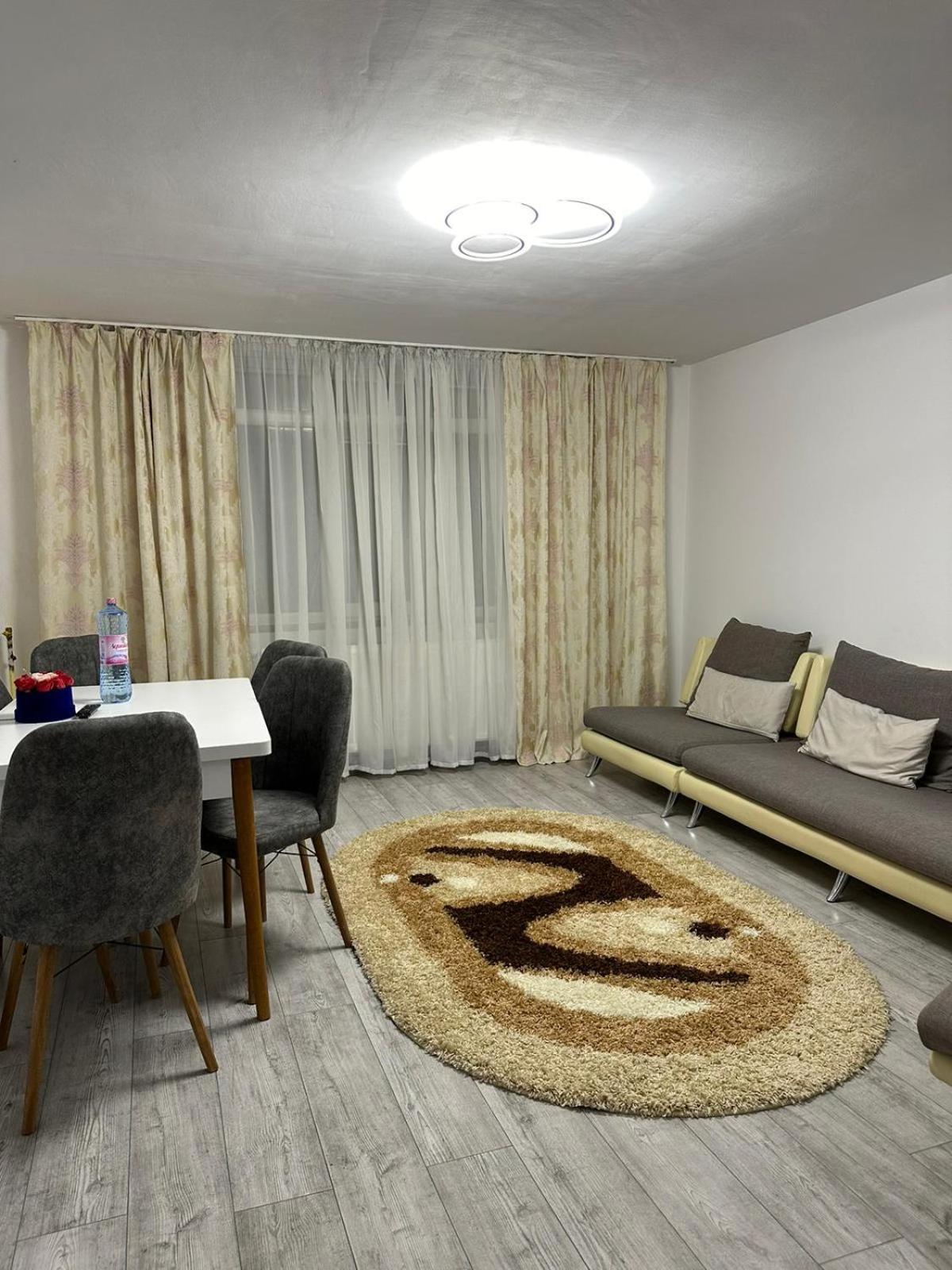Special Apartment Nadeva Suceava Eksteriør billede