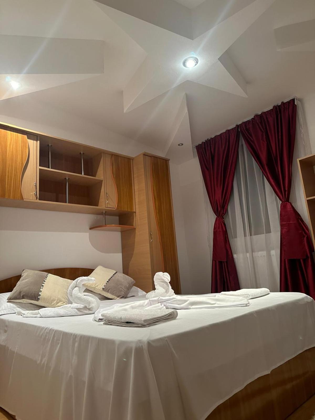Special Apartment Nadeva Suceava Eksteriør billede